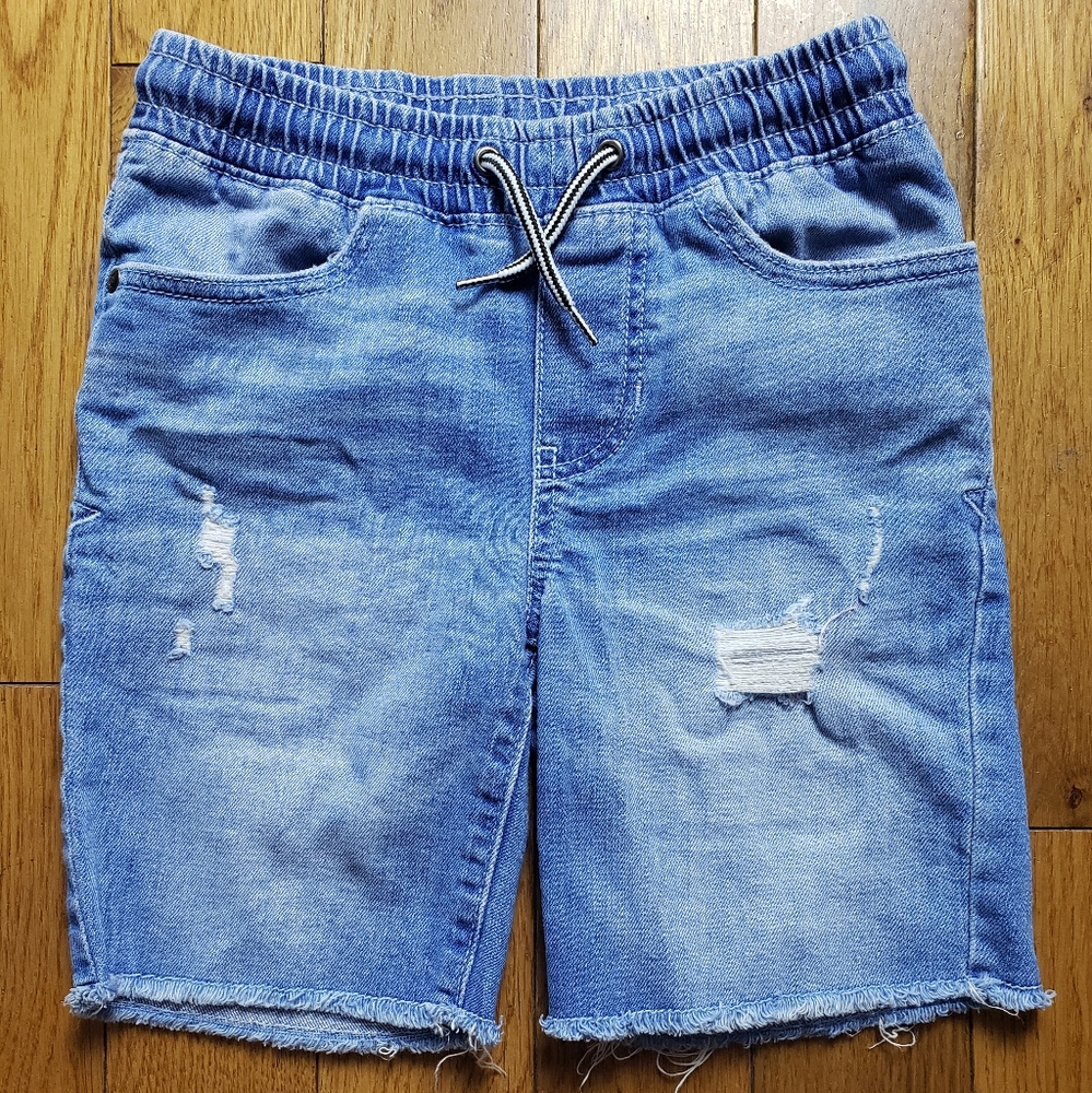 Boy Jean Shorts Size Small